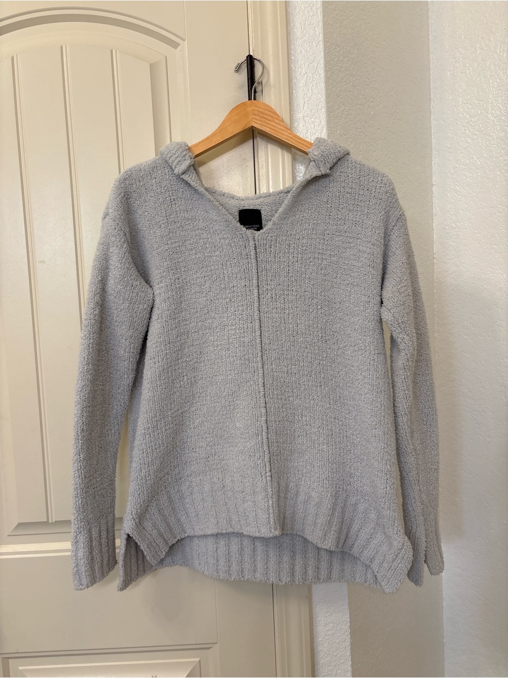 Simply Vera Vera Wang Cozy Hooded Knot Sweater Women’s Small Grey Soft Lounge